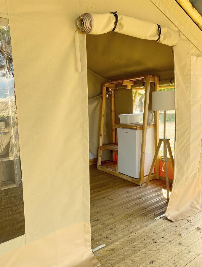 Mareleon Camping Ofrinion Exterior photo